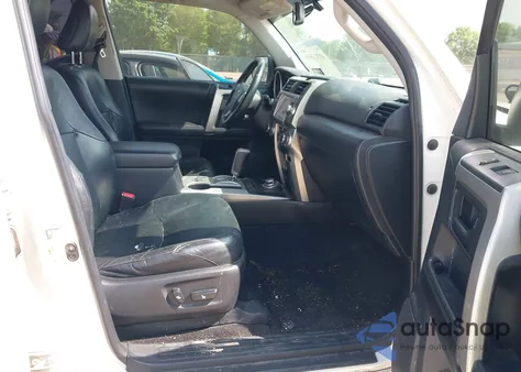 2013 Toyota 4Runner Limited z USA, uszkodzony, nr VIN JTEBU5JR9D5122576